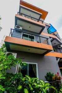 Baan Yuyen Karon Guesthouse - 63