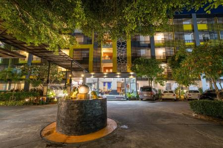 S.B.Living Place - 94