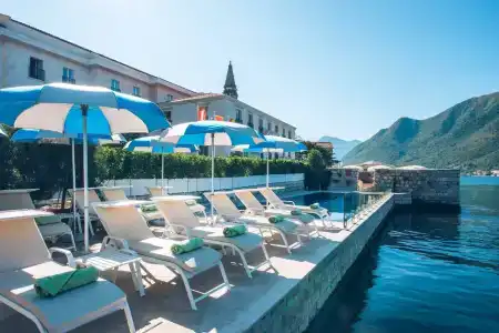 Heritage Grand Perast - 2