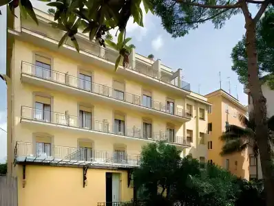 Zi' Teresa - 3