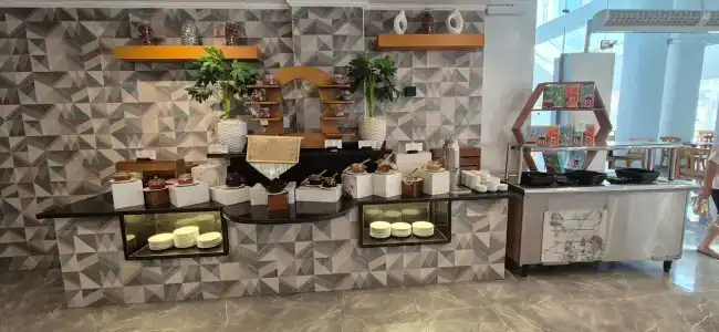 Ivy Cyrene Island Resort - 63