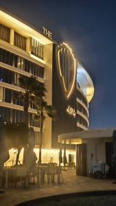 The WB Abu Dhabi, Curio Collection by Hilton - 49