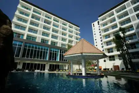 Centara Pattaya - 6