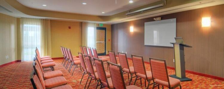 Courtyard Medford Airport - 83