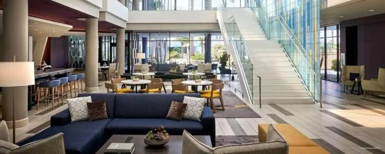 Ventura Beach Marriott - 73