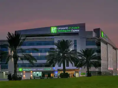 Holiday Inn Express Dubai - Jumeirah - 8