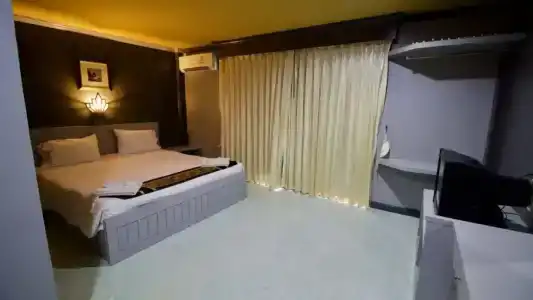 The Little Moon Residence - 77