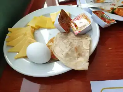 Golden Tulip Apartments - 78