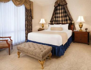 Paris Las Vegas & Casino - 26