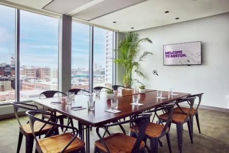 YOTEL Boston - 7