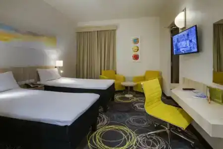 ibis Styles Dragon Mart Dubai - 53