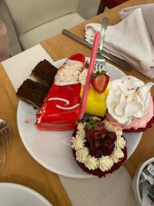 Merve Sun & SPA - 92