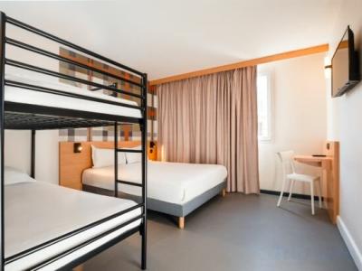 easyNice Palais des Congrès – Old Town - 66