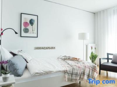 THE FLAG München M. - 68