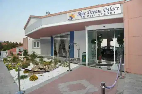 Blue Dream Palace Trypiti Beach Resort & Spa - 1
