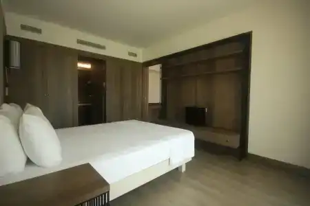 LIV by Bellazure - 64