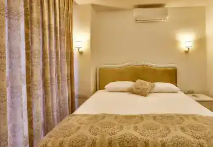 Linda Beach Class - 74