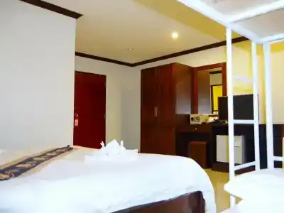 The Little Moon Residence - 73
