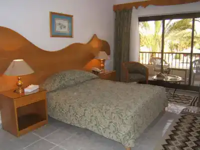 Turquoise Beach - 91