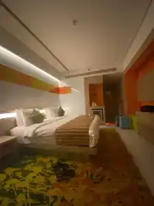 Al Khoory Atrium - 98