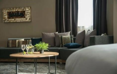 Expo Sofia - Free Arrival shuttle bus - Free Parking - Free Compliments - Free Wi-Fi - 54