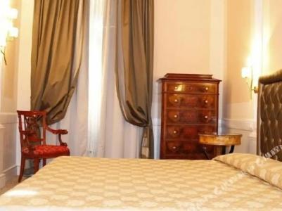 Boutique Trevi - 21