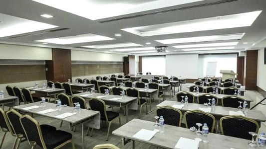 Dedeman Bostanci Istanbul & Convention Center - 89