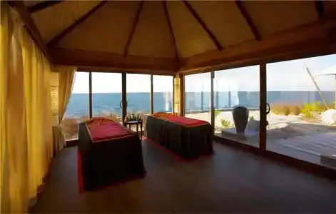 The Ritz-Carlton Ras Al Khaimah, Al Hamra Beach - 10