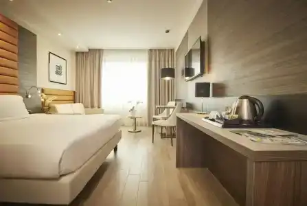 iHs Milano Lorenteggio - 1