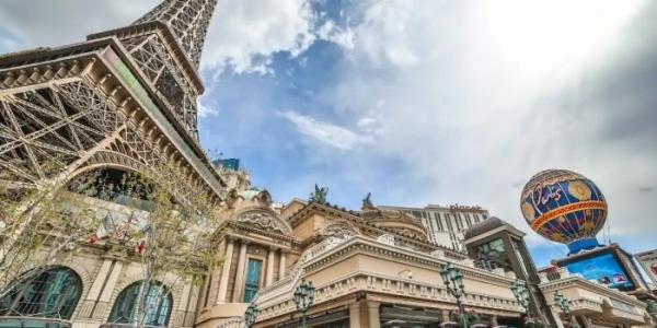 Paris Las Vegas & Casino - 10