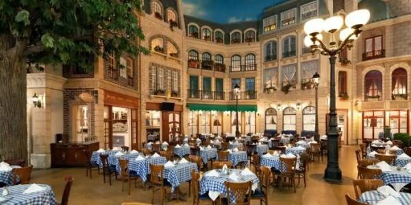 Paris Las Vegas & Casino - 67