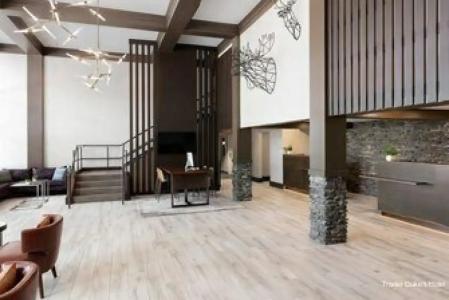 Deltas by Marriott Burlington - 8