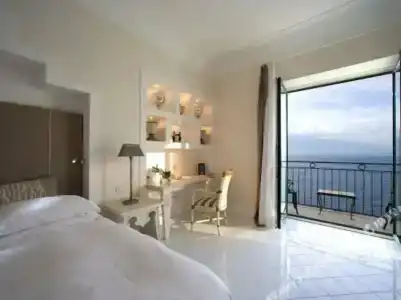 Bellevue Syrene - 76