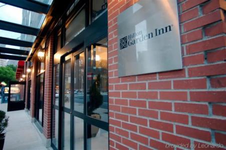 Hilton Garden Inn New York/Tribeca - 16