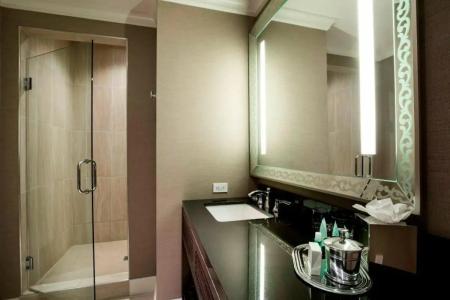 Ambassador Oklahoma City, Autograph Collection - 83