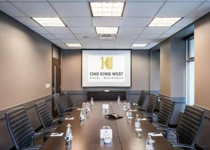 One King West and Residence - 26