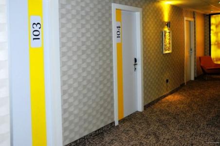 Tempo Suites Airport - 69