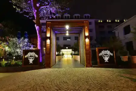 Vogue Supreme Istanbul - 7