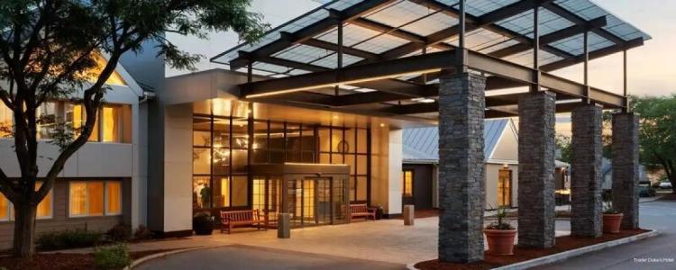 Deltas by Marriott Burlington - 27