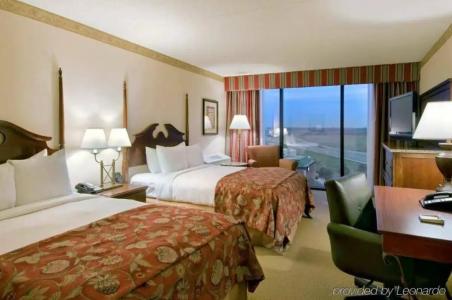 Hilton Kansas City Airport - 35