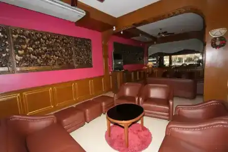 Sabai Inn - 65
