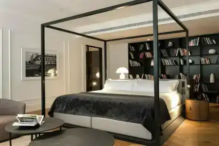 Kozmo Suites & Spa - Small Luxurys of the World - 10