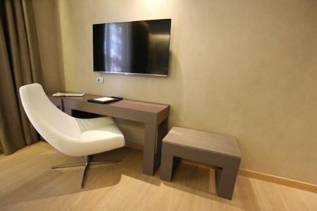 Mokinbas Baviera - 53