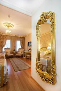 White House Istanbul - 17