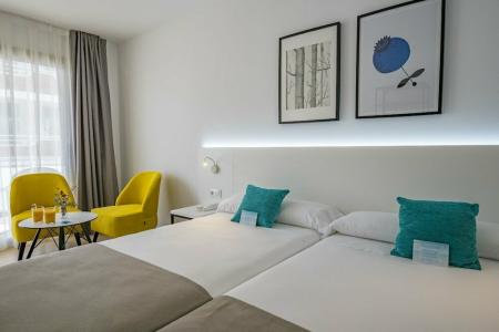 DWO Sirius - Adults Only - 44