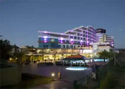Crystal Admiral Resort Suites & Spa - Ultimate All Inclusive - 34