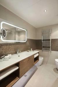 Hilton Barcelona - 7