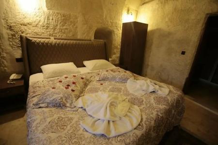 Phocas Cave Suites - 64