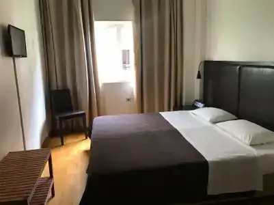 Niki Athens - 6