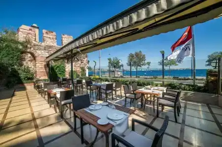 Radisson Istanbul Sultanahmet - 14